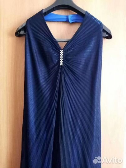 Вечернее платье в пол