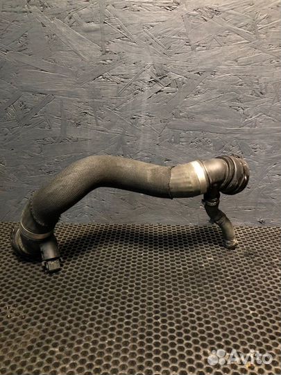 Патрубок радиатора Bmw 550Ix F10 N63 2010