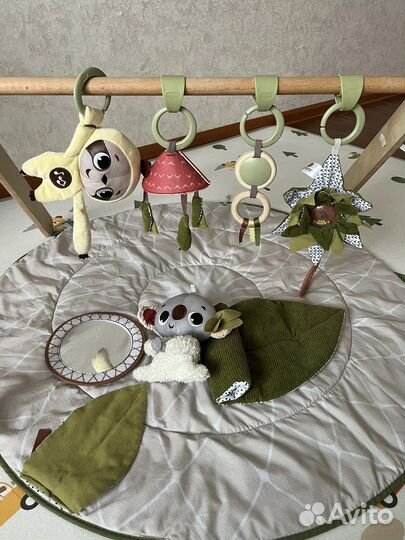 Развивающий коврик tiny love бохо шик