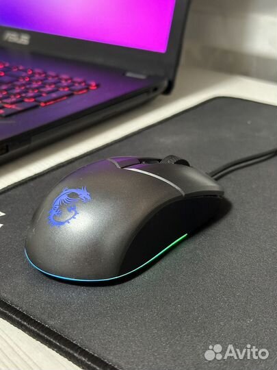 Ноутбук 17 дюймов Asus Intel i7 Nvida GTX 1050 ti