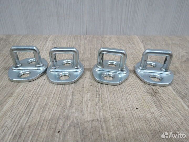 Петля двери Hyundai Solaris 2