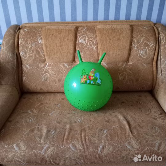 Мяч попрыгун