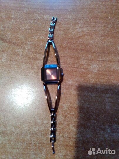 Часы наручные женские kimio