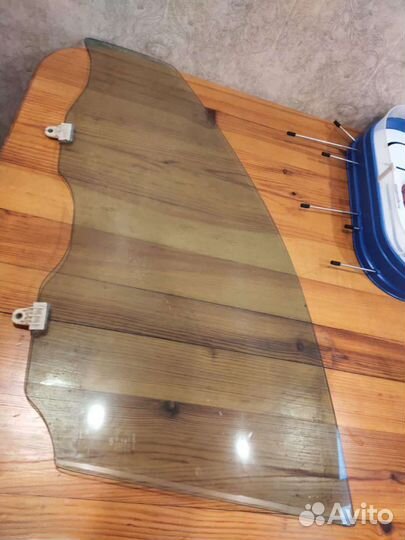 Стекло на nissan