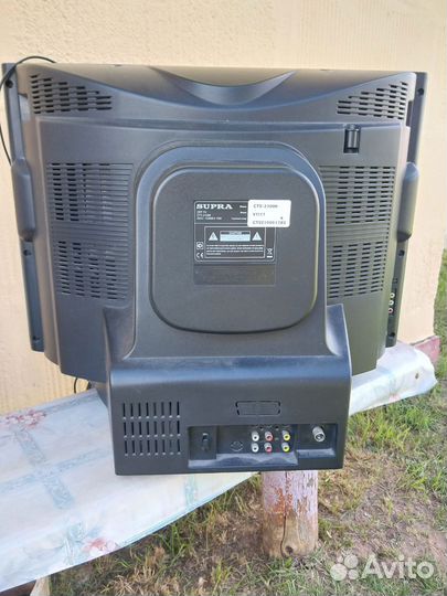 Телевизор б/у на запчасти