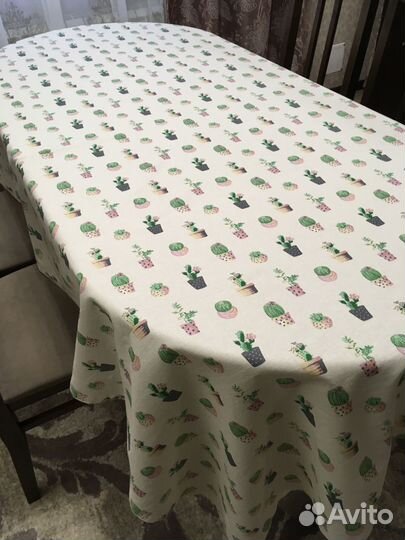 Скатерть с салфетками из рогожки 142*215см