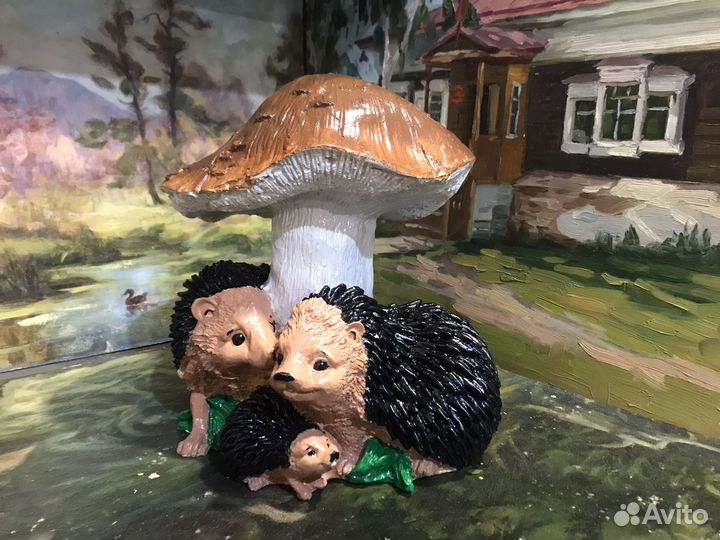 Ёжики под грибом 35см