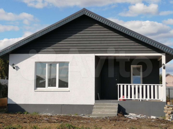 Коттедж 98 м² на участке 6 сот.