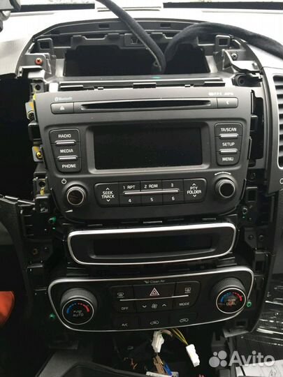 Магнитола Киа Соренто, с блютуз