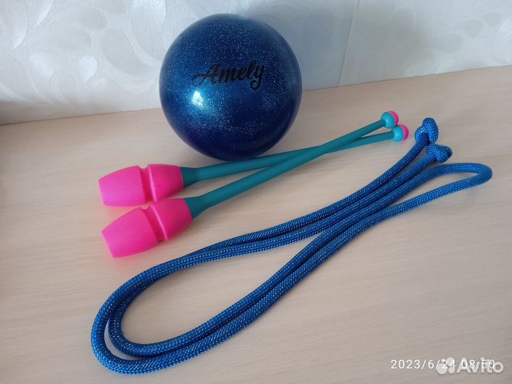 Гимнастический инвентарь + купальник