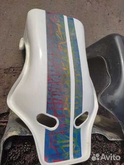 Спортивное сидение ковш Recaro