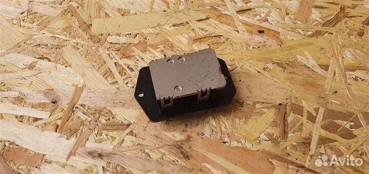 Резистор отопителя Cadillac SRX 1 2003-2009