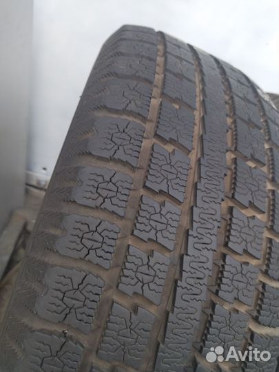 Toyo Garit G4 215/60 R16