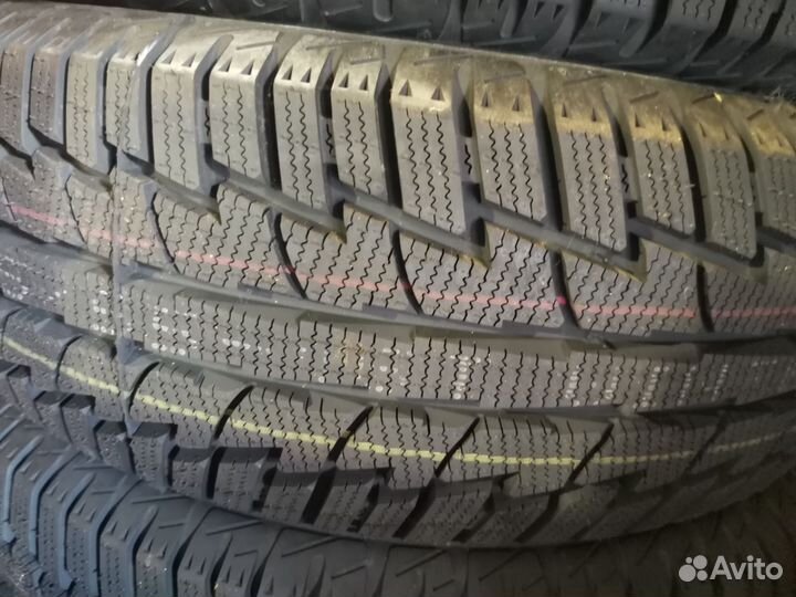 Hankook Winter I'Pike X SUV 225/60 R18