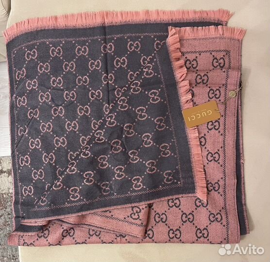 Палантин gucci