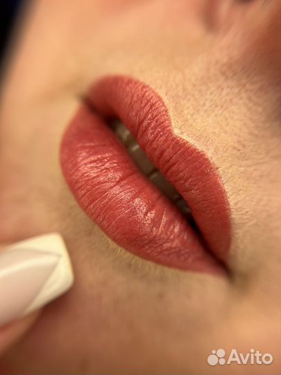 Перманентый макияж губы брови стрелки