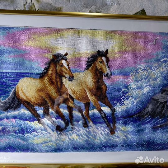 Картина, вышитая бисером, ручная работа