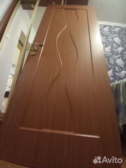 Меж комнатная дверь бу