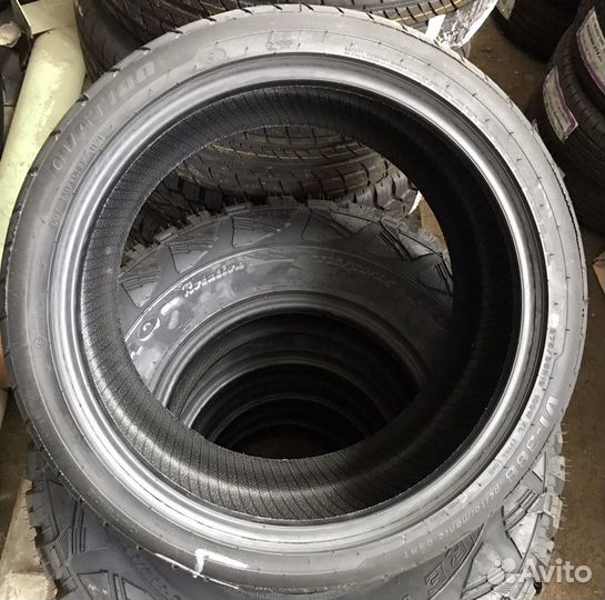 Ovation VI-388 275/35 R19 100W