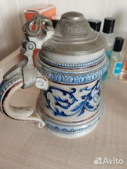 Антикварная немецкая пивная кружка с крышкой