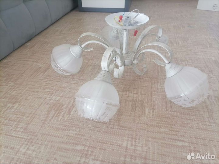 Люстра потолочная бу