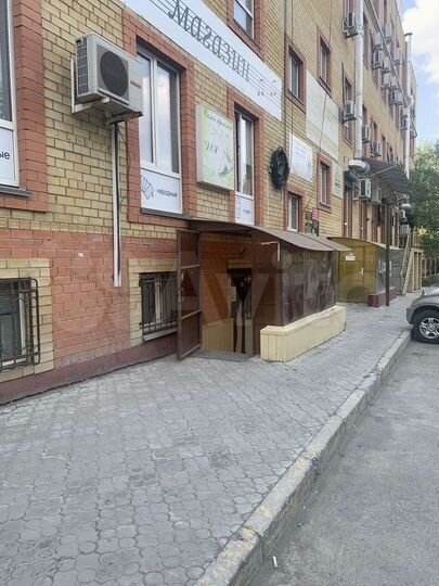 Помещение свободного назначения, 133.8 м² в центре