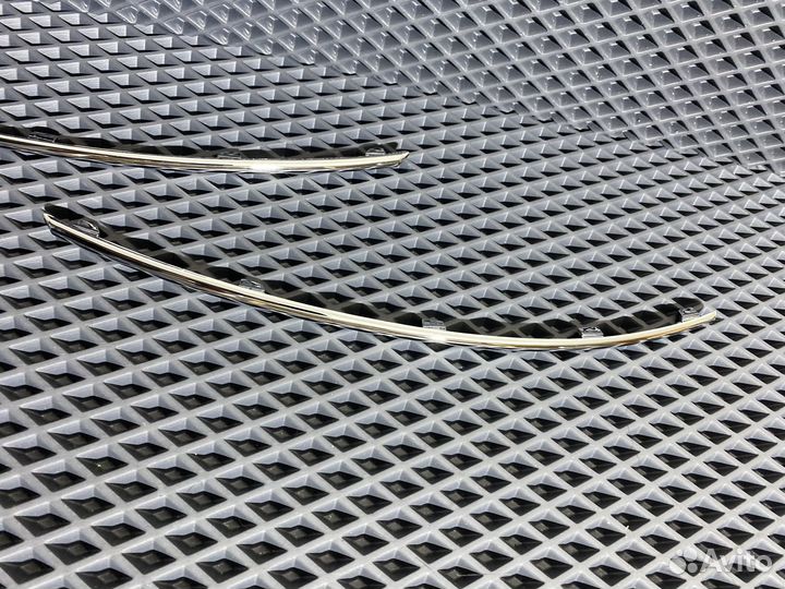 Молдинг бампера Mercedes-Benz E-Class W212