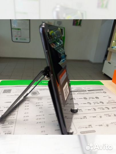 Xiaomi Mi 8 Lite, 4/64 ГБ