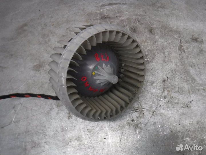 Моторчик отопителя Opel Mokka F18D4 2014