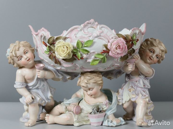 Ваза-фруктовница с путти. Германия