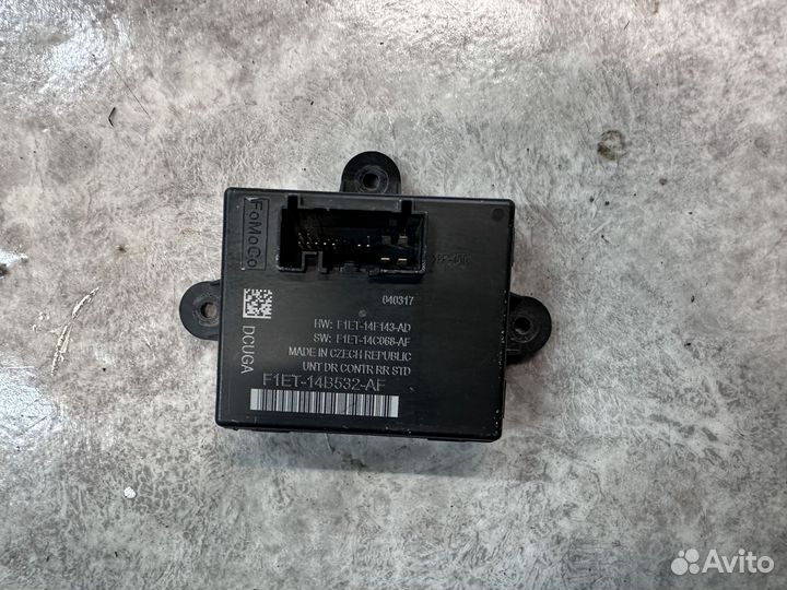 Блок комфорта двери задний Ford Focus 3 2011-2019