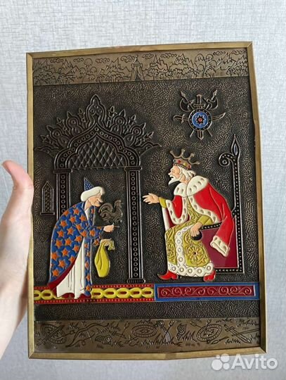 Панно чеканка с эмалью