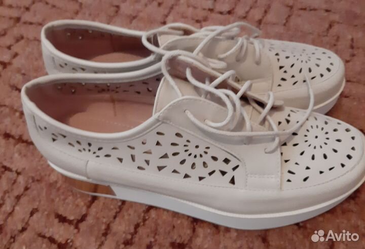 Женские туфли 38 размер