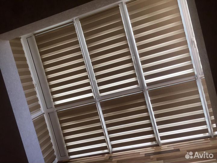 Жалюзи на пластиковые и деревянные окна