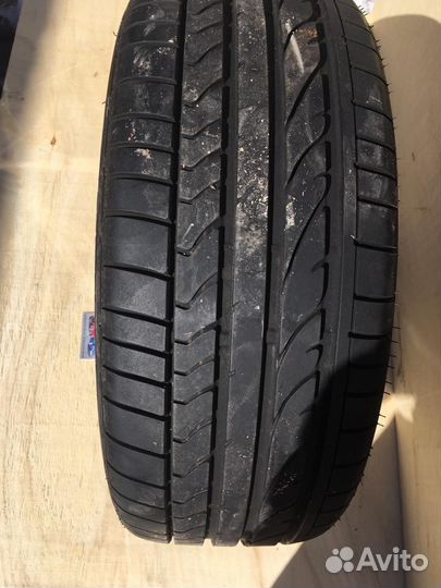 Bridgestone Potenza RE050A 235/45 R17 97W