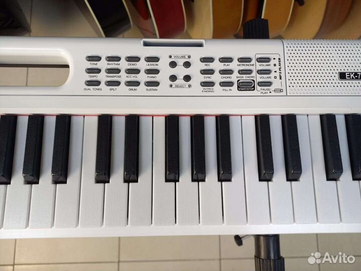 Синтезатор Emily Piano EK-7 WH Новый
