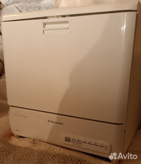 Посудомоечная машина Electrolux ESF 2410