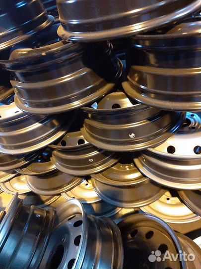 Диск штамп на Шевролет Ниву R15 5-139,7