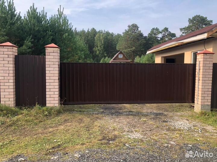 Ворота откатные с калиткой под ключ