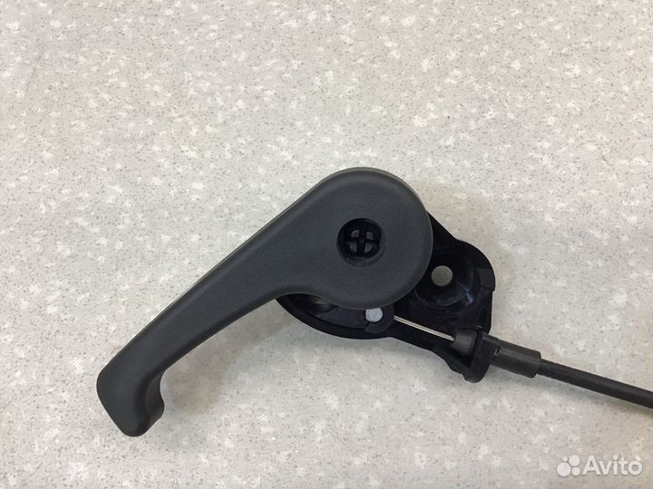 Трос открывания капота Kia Optima IV 2016