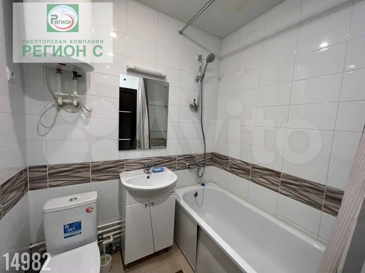 1-к. квартира, 35 м², 1/10 эт.