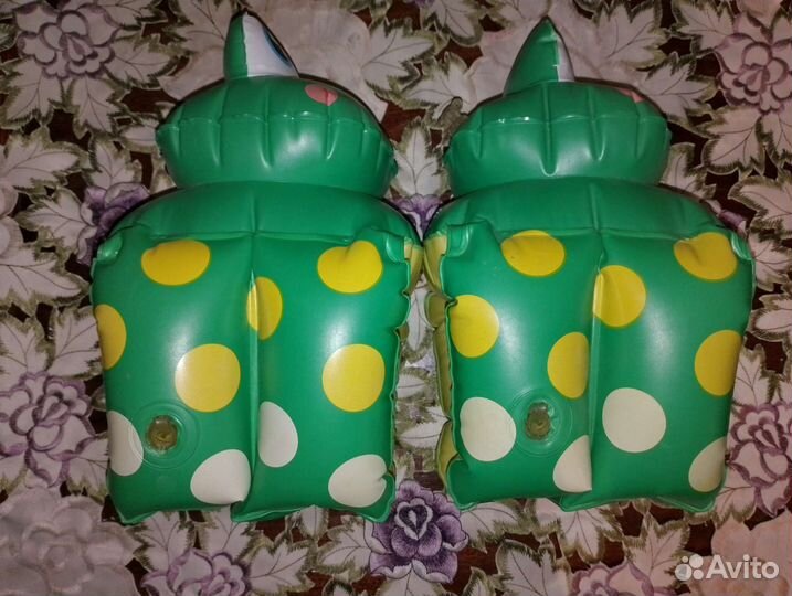 Нарукавники для плавания