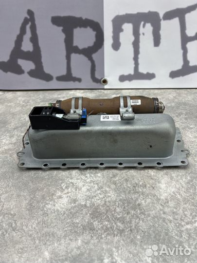 Подушка безопасности в торпедо BMW F10 F11 F18