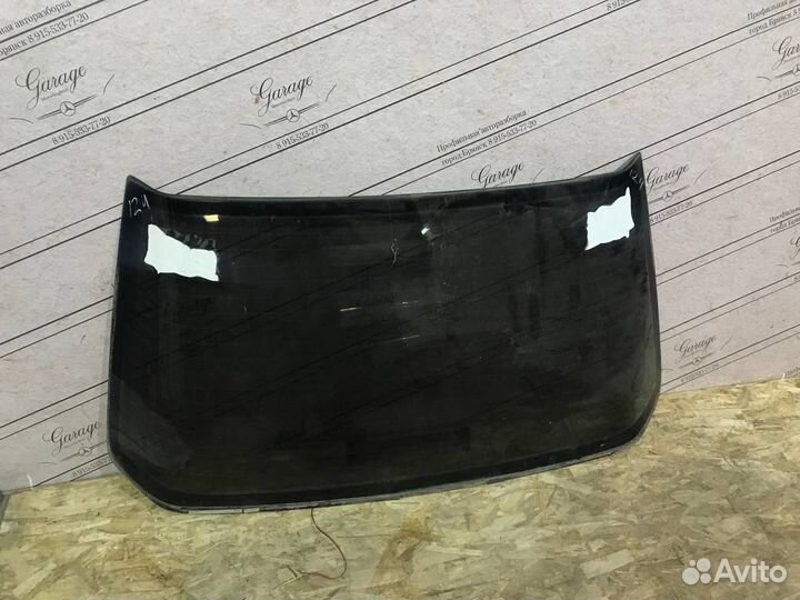 Заднее стекло Mercedes w124