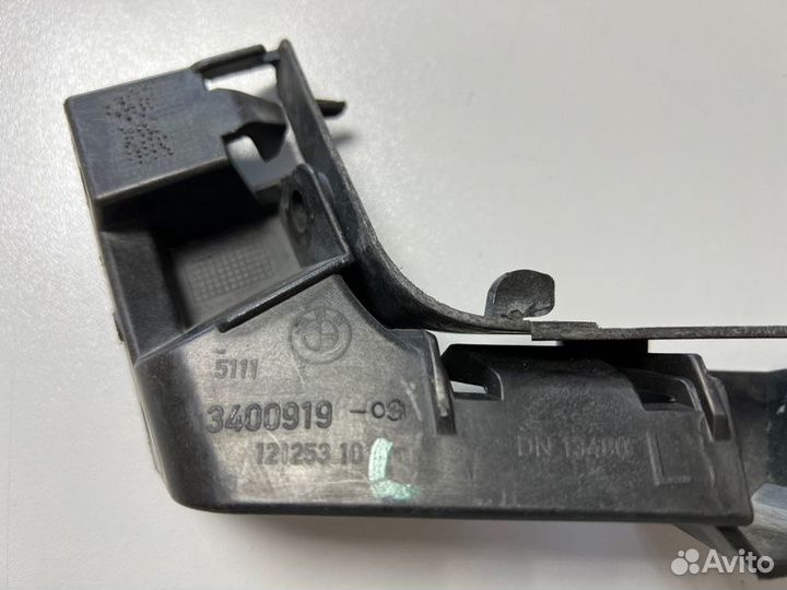 Крепление бампера лев. перед. BMW X3