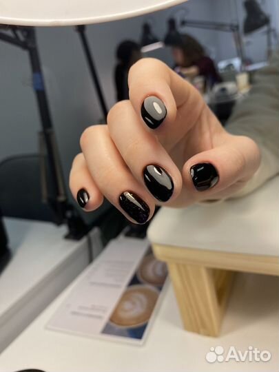 Мастер маникюра