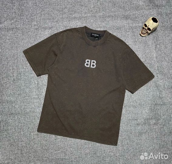 Футболка Balenciaga