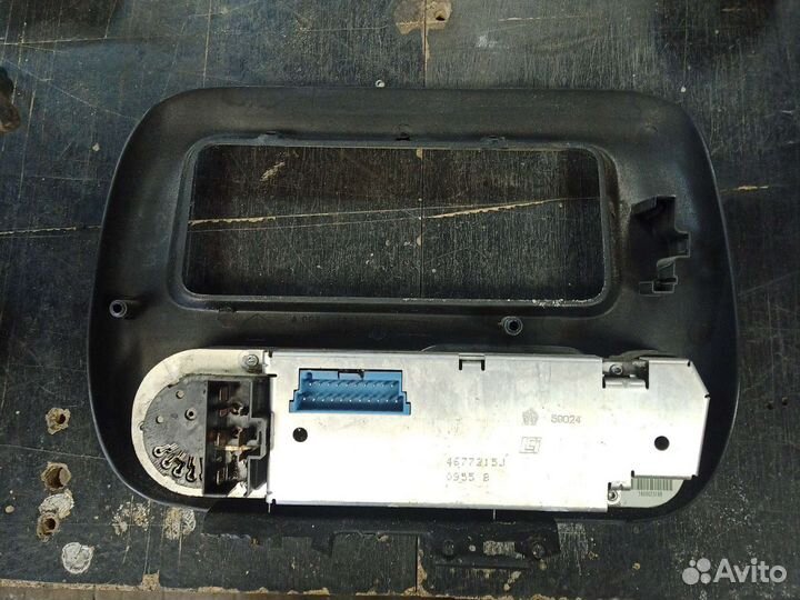 Блок печки Крайслер Вояджер 3