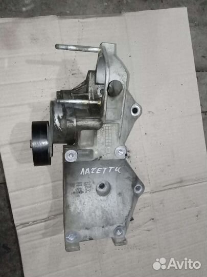 Кранштейн кондиционера Chevrolet Lacetti