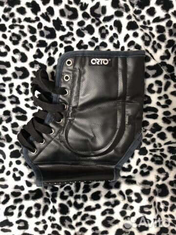 Бандаж на голеностопный сустав